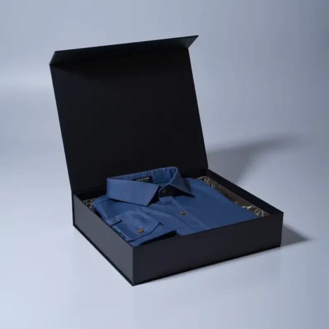 creative clothing packaging