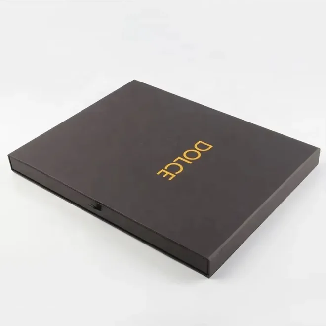luxury packaging for clothing